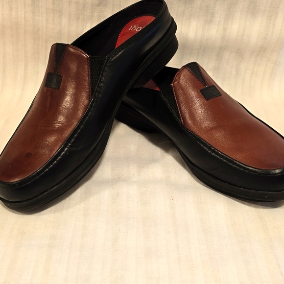 1803 Shoes - Two toned 1803 leather mules Size 8